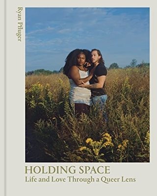 Image sur Pfluger, Ryan: Holding Space